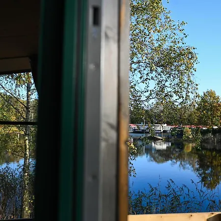 Sleep Space 2 - Tiny Spot Friesland *